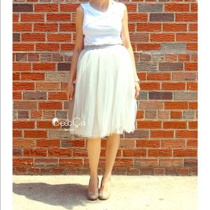 Do e Grey Tulle skirt